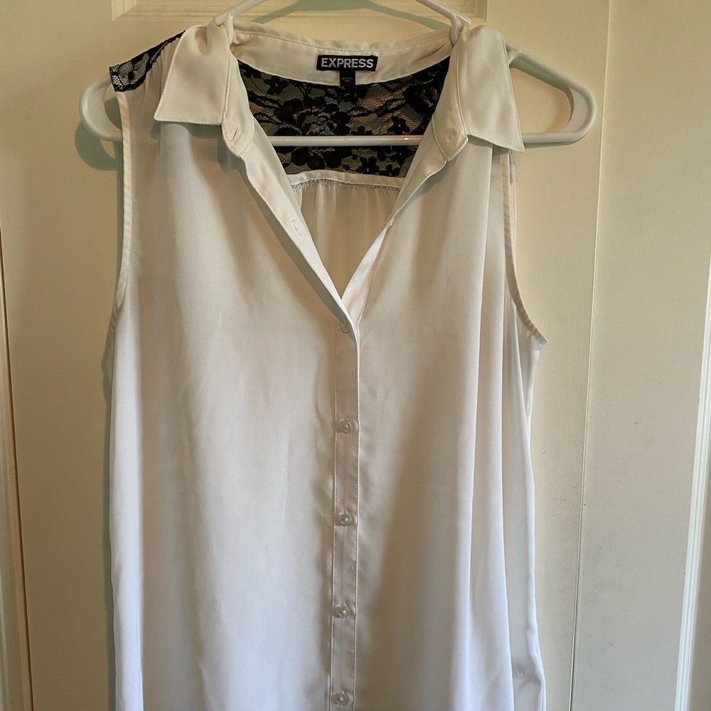 Express portofino short sleeve button up tank top
